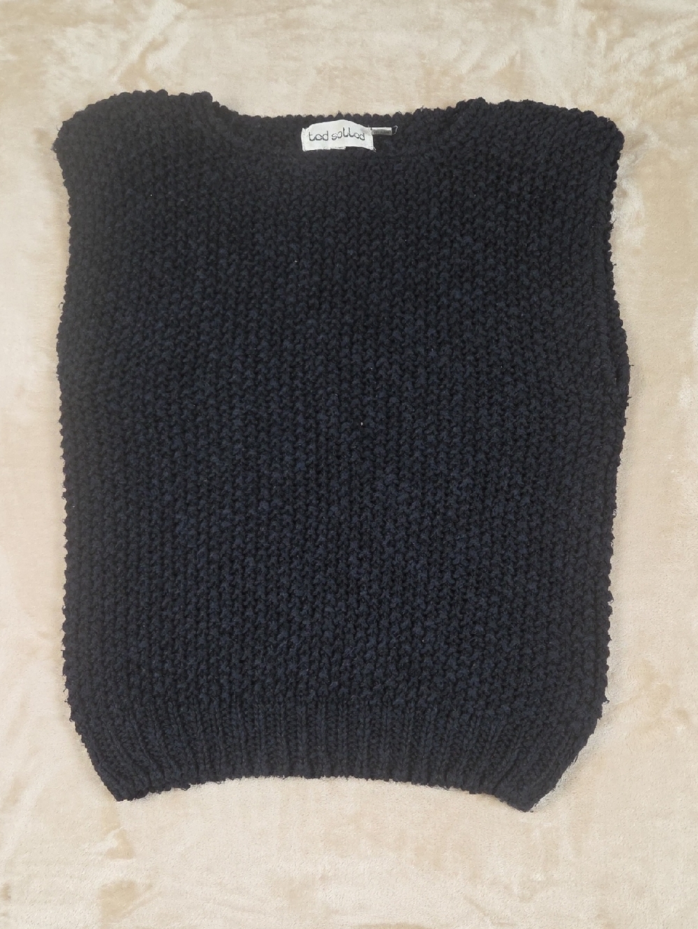 Ted Sollod Chunky Knit Crewneck Sweater Vest